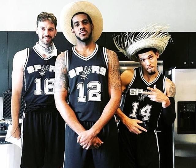 阿莱格里：意大利杯出局很遗憾，丢球时的防守本该做得更好