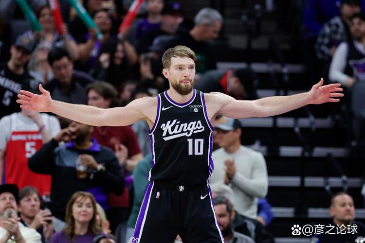 《球员的签名礼仪：为什么有些球员拒绝给成年球迷签名？》