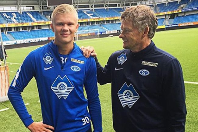 [乒乓球]向鹏、刘炜珊、石洵瑶晋级单打32强