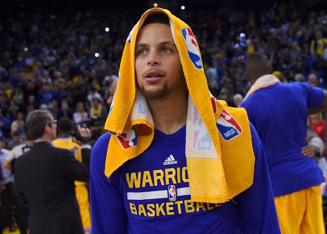 萨姆·索萨与马奎尔的全垒打球被送入名人堂展览，象征那个时代的巅峰