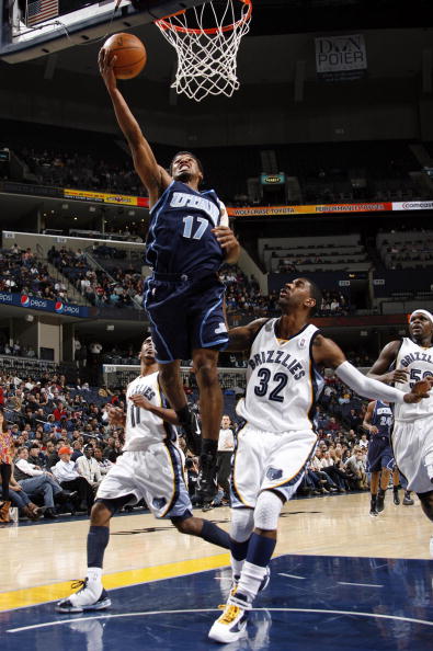 1万分里程碑创六纪录！华子赛后致敬科比 近9战场均31分升西部第4