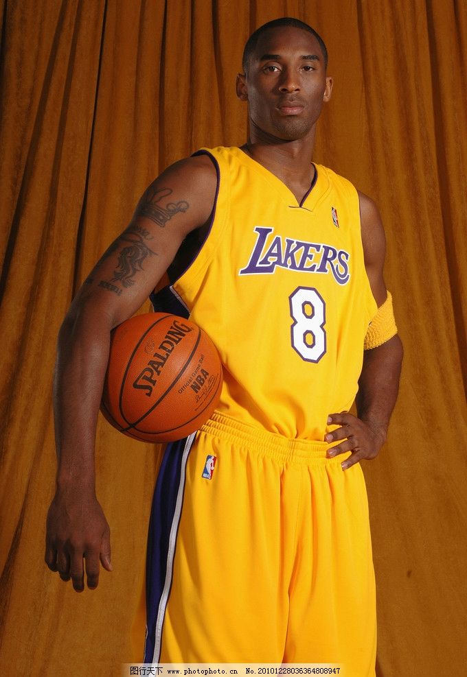 [图]贡萨洛·拉莫斯绝杀 巴黎圣日耳曼1-0胜尼斯