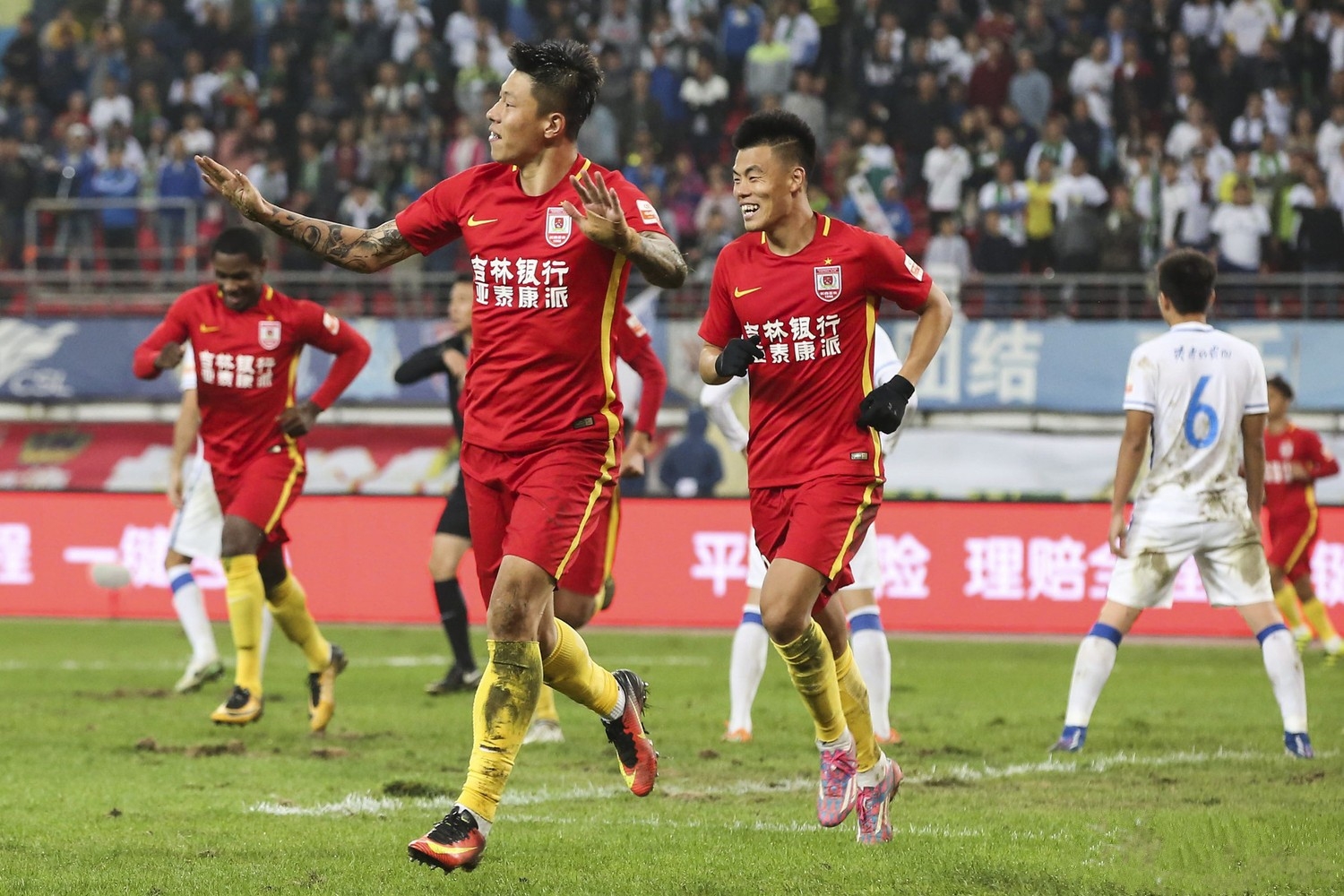 骑士后场双坑！加兰13中2&鲍尔9中1，外线合计16中2